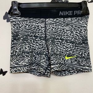 Nike Pro shorts size M leopard print